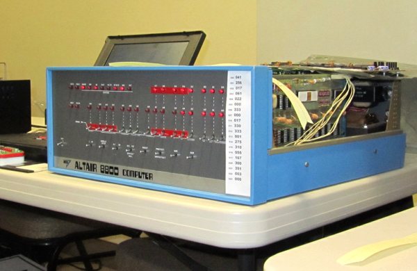 How The Altair 8800 Changed Our Lives The Bob Angle